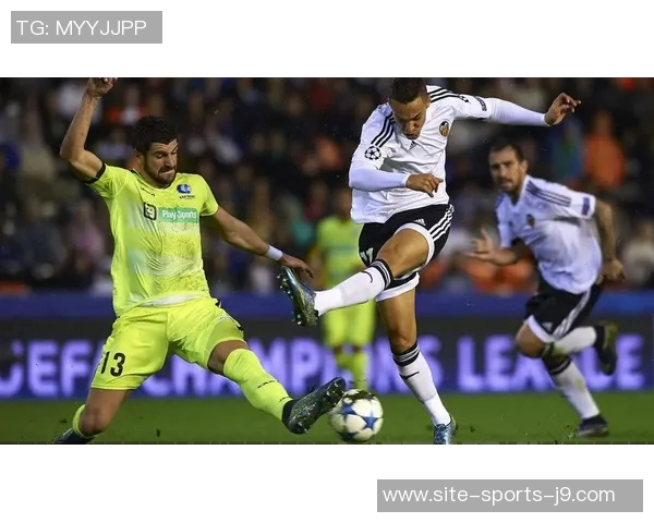 莫斯科陆军与雅典的激烈对决揭示足球战术与团队精神的较量